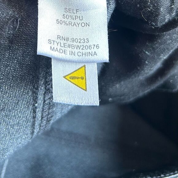 PacSun Black High Rise Faux Leather Straight Leg Pants Size XS - Picture 6 of 11